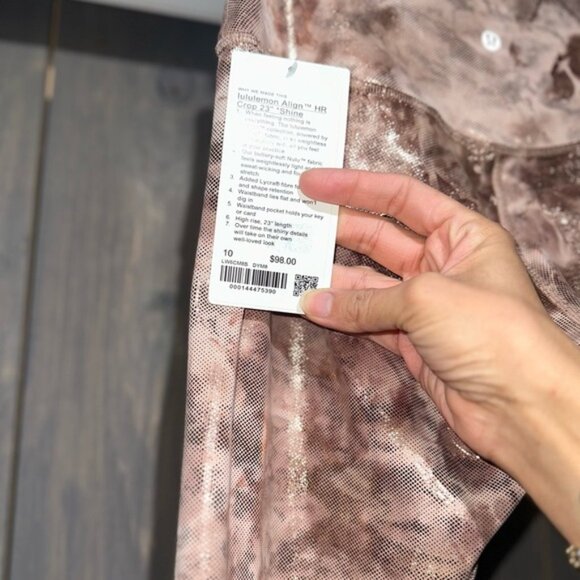 Lululemon - High rise Align Shine 23” NWT - Picture 3 of 5